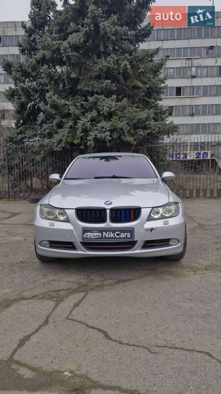 Универсал BMW 3 Series 2006 в Николаеве фото Универсал BMW 3 Series 2006 в Николаеве