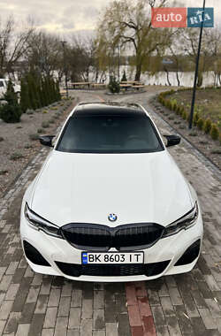 Седан BMW 3 Series 2019 в Рівному