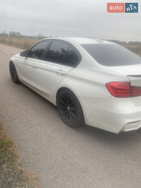 Седан BMW 3 Series 2013 в Кам'янці-Бузькій фото 7 Седан BMW 3 Series 2013 в Кам'янці-Бузькій