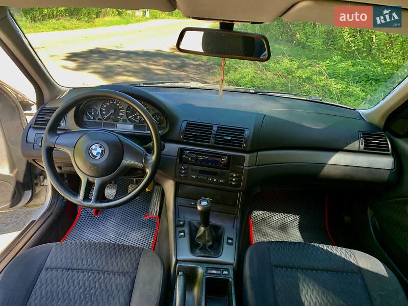 Седан BMW 3 Series 2001 в Кременці