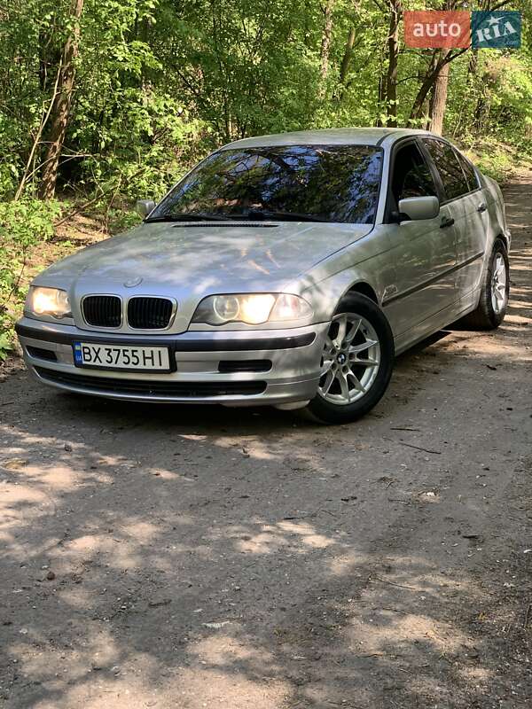 Седан BMW 3 Series 2001 в Кременці