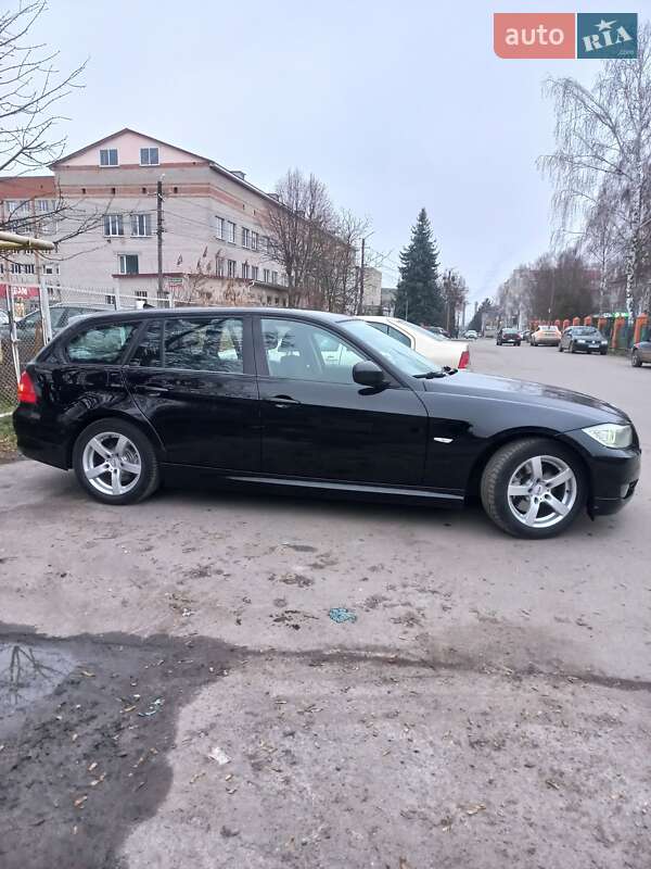 Универсал BMW 3 Series 2010 в Виннице фото 5 Универсал BMW 3 Series 2010 в Виннице