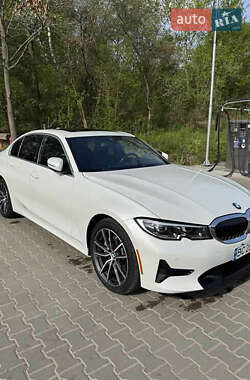 Седан BMW 3 Series 2019 в Виннице