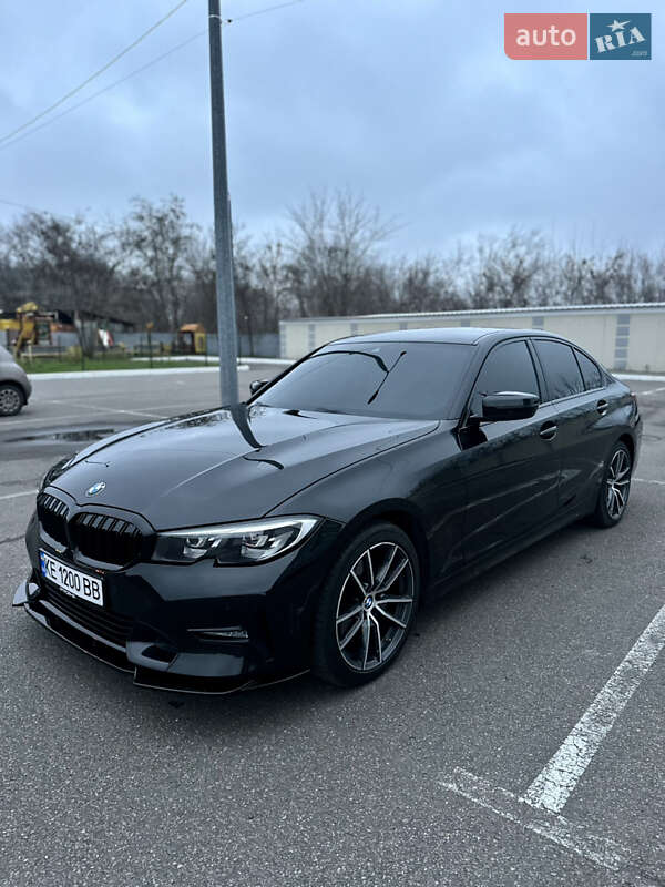 BMW 3 Series 2019