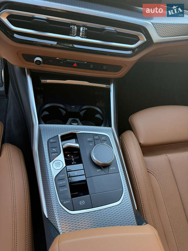 Седан BMW 3 Series 2022 в Одесі