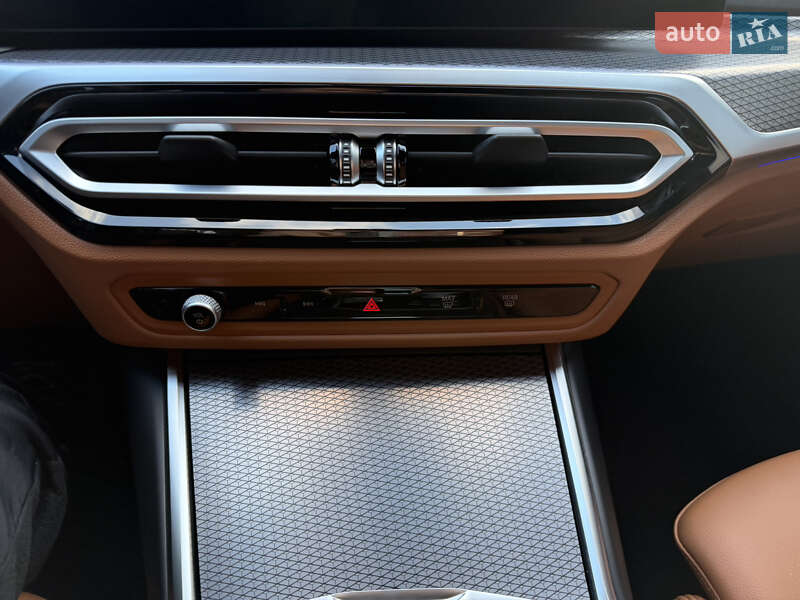 Седан BMW 3 Series 2022 в Одесі
