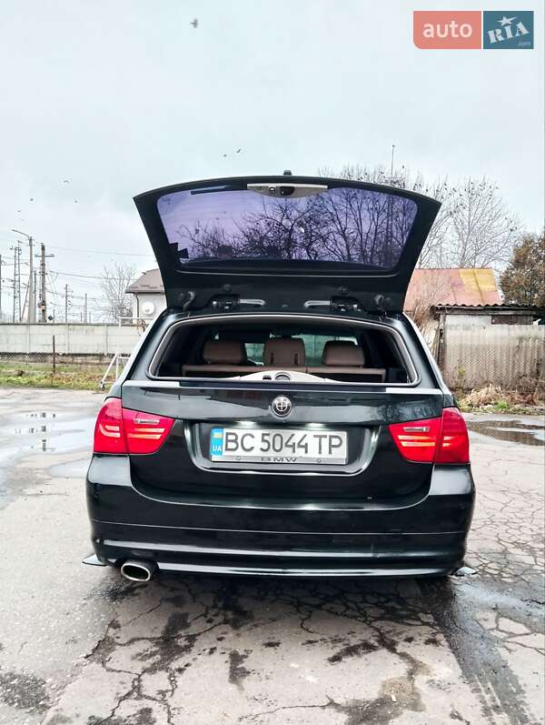 Универсал BMW 3 Series 2009 в Львове