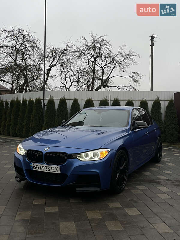 Седан BMW 3 Series 2012 в Бучачі