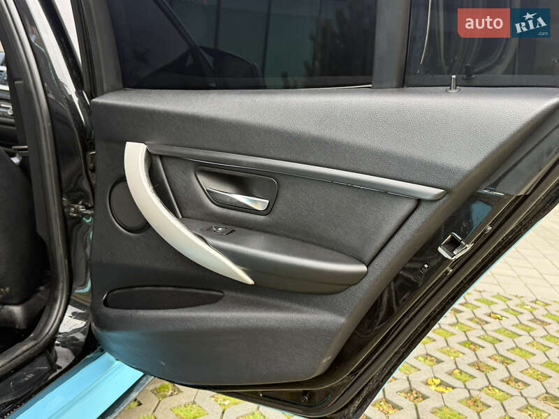 Седан BMW 3 Series 2013 в Хмельницькому