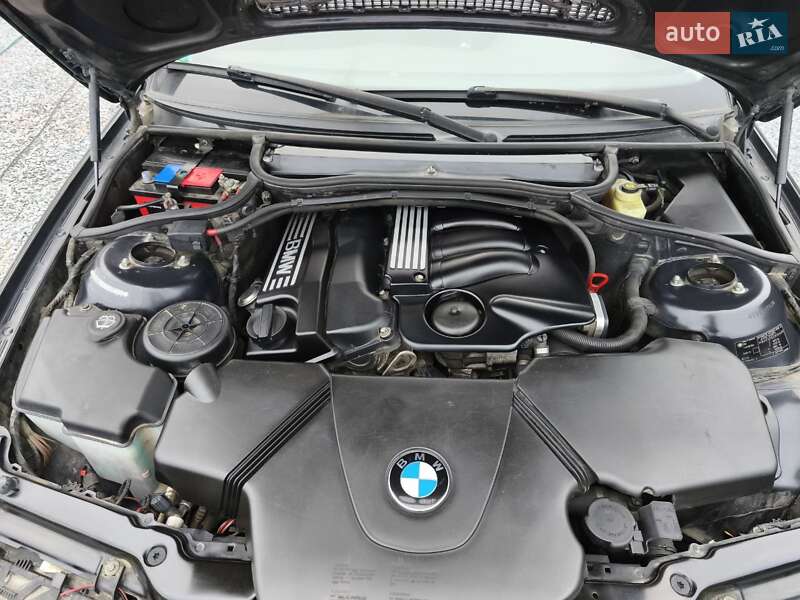 Седан BMW 3 Series 2004 в Звягеле