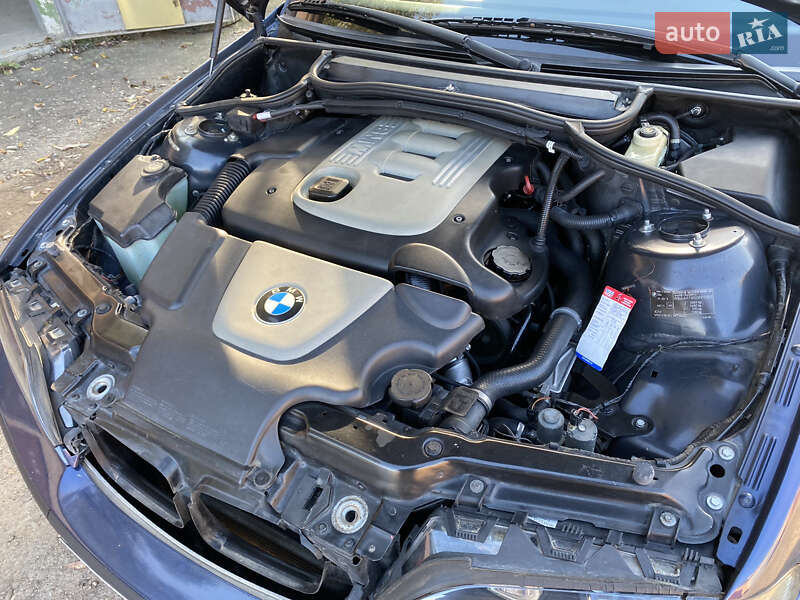 Універсал BMW 3 Series 2004 в Чернівцях