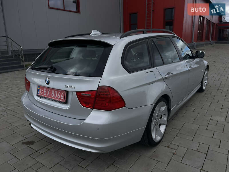 Універсал BMW 3 Series 2010 в Рівному