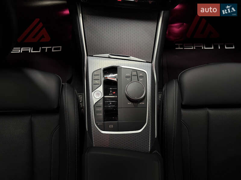 Седан BMW 3 Series 2023 в Одесі