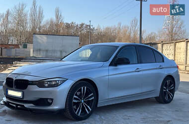 Седан BMW 3 Series 2014 в Виннице