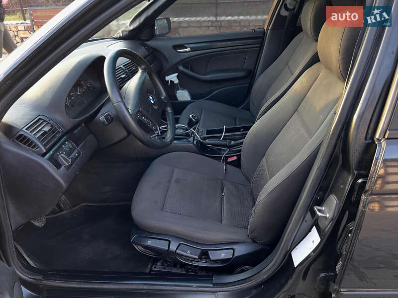 Седан BMW 3 Series 2003 в Могилів-Подільському