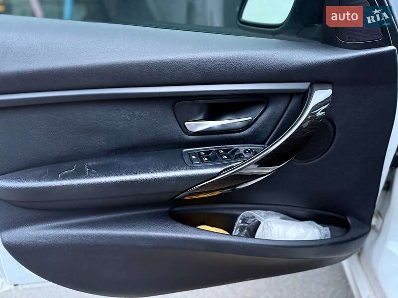 Седан BMW 3 Series 2014 в Києві фото 28 Седан BMW 3 Series 2014 в Києві