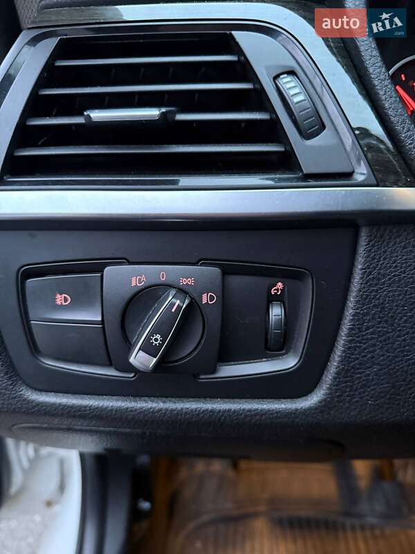 Седан BMW 3 Series 2014 в Києві фото 37 Седан BMW 3 Series 2014 в Києві