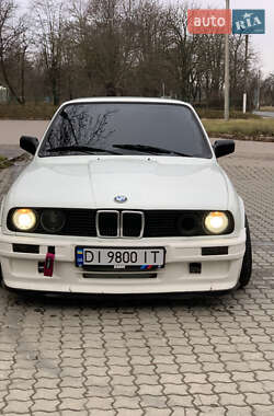 Купе BMW 3 Series 1983 в Ладижині