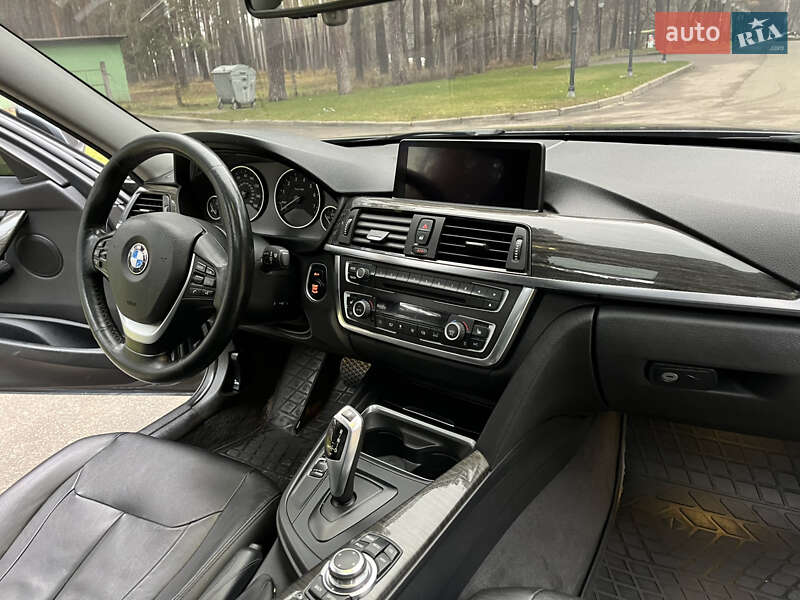 Седан BMW 3 Series 2013 в Чернигове
