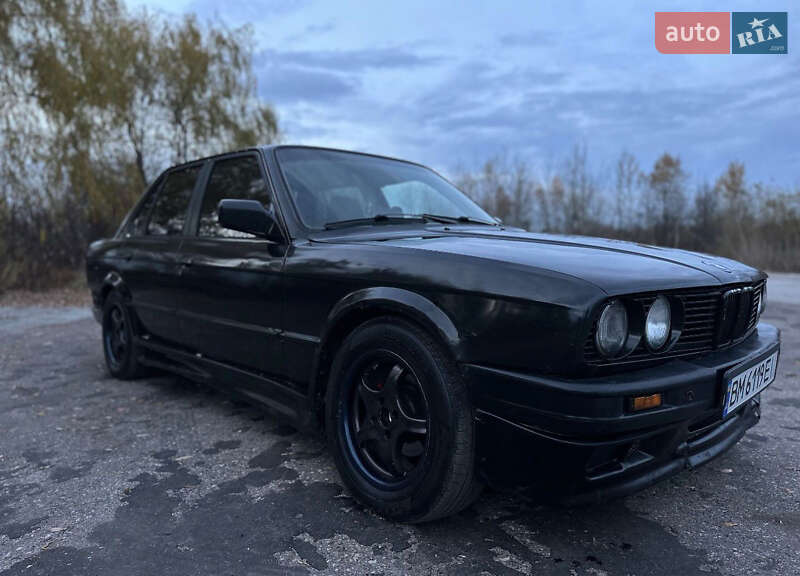 Седан BMW 3 Series 1988 в Кременці