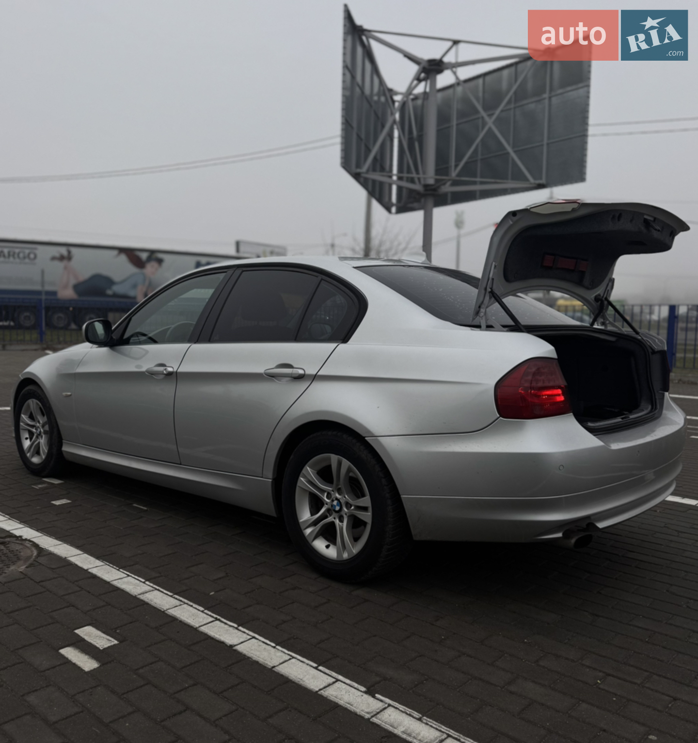 2010 BMW 3er - мініатюра 11