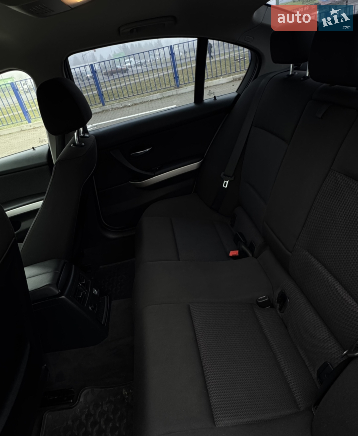 2010 BMW 3er - мініатюра 15