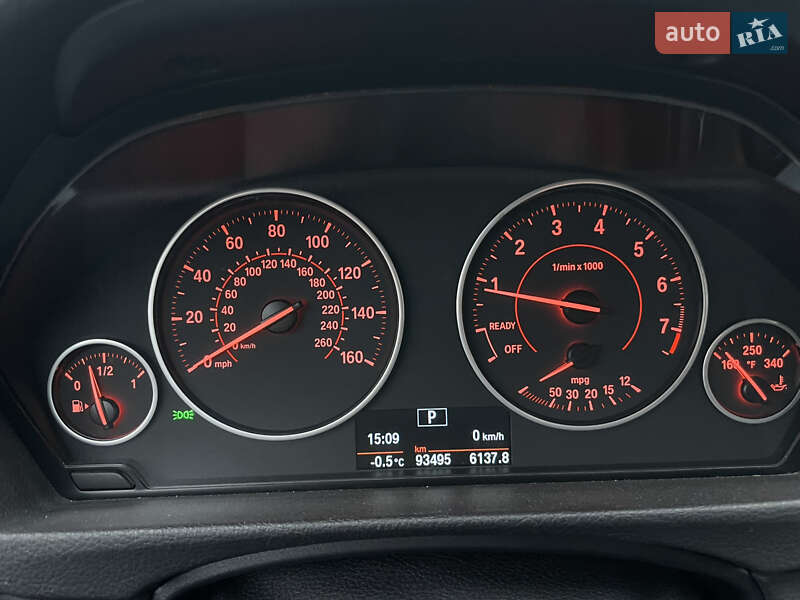 Седан BMW 3 Series 2015 в Києві