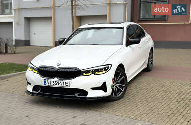 Седан BMW 3 Series 2019 в Киеве