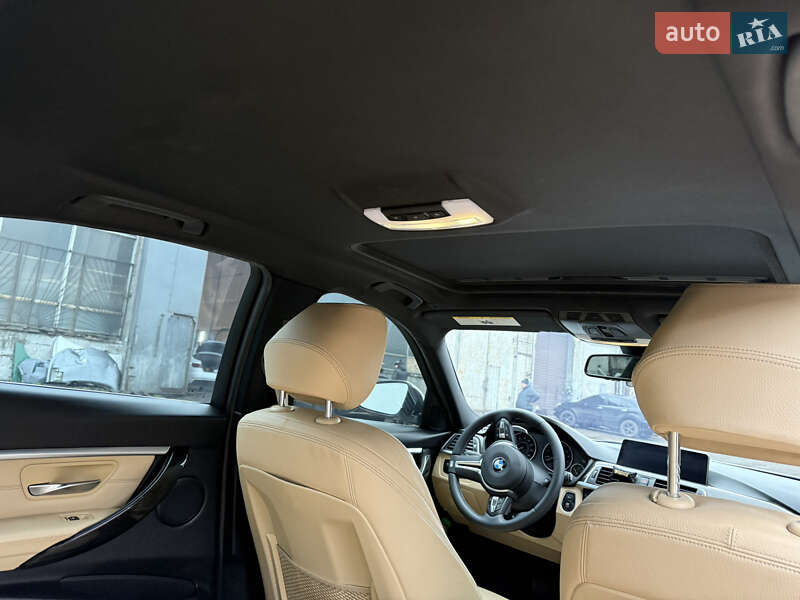 Седан BMW 3 Series 2017 в Кам'янському