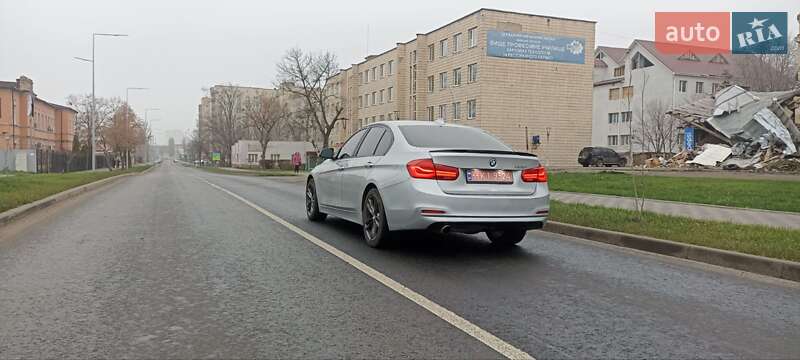 BMW 3 Series 2016