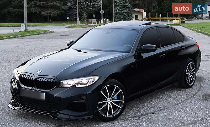 Седан BMW 3 Series 2019 в Львове