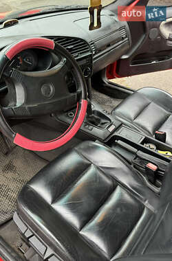 Седан BMW 3 Series 1992 в Черноморске