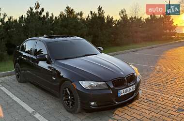 Седан BMW 3 Series 2010 в Одессе