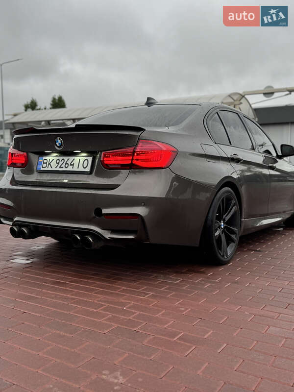 Седан BMW 3 Series 2014 в Сарнах фото 14 Седан BMW 3 Series 2014 в Сарнах