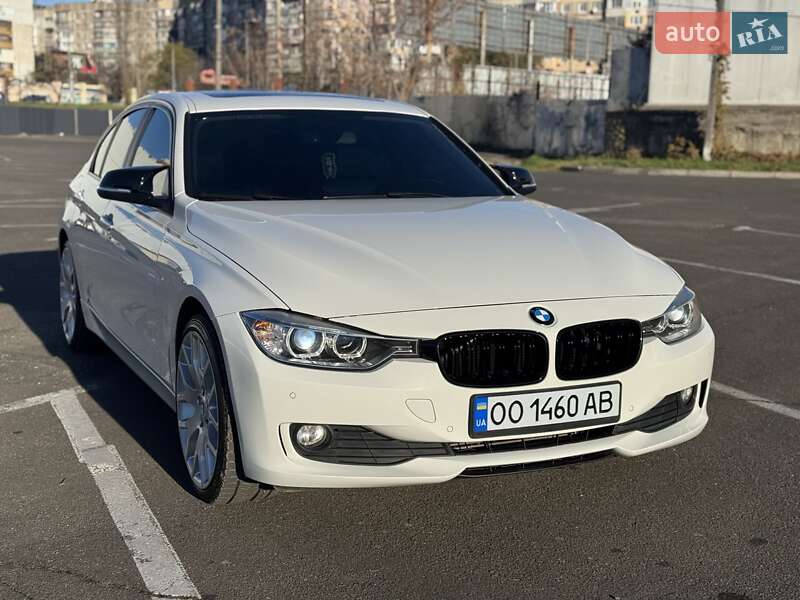 Седан BMW 3 Series 2012 в Іршаві фото 4 Седан BMW 3 Series 2012 в Іршаві