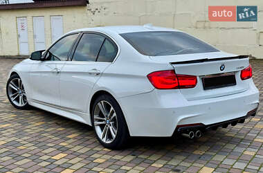 Седан BMW 3 Series 2016 в Дніпрі