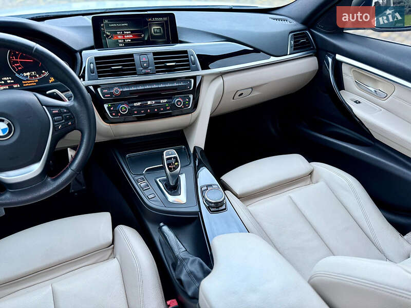 Седан BMW 3 Series 2016 в Днепре