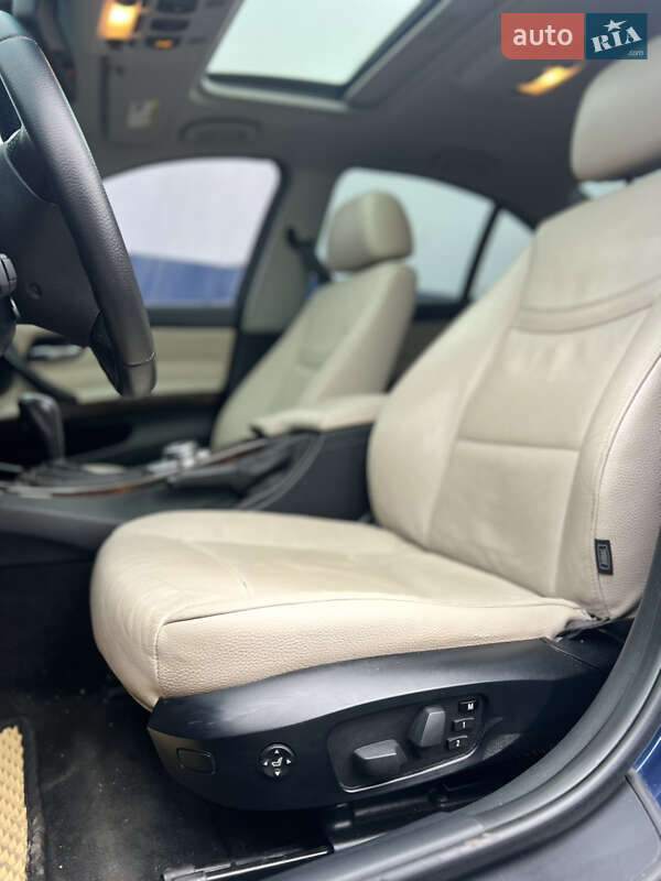 Седан BMW 3 Series 2010 в Запорожье фото 9 Седан BMW 3 Series 2010 в Запорожье