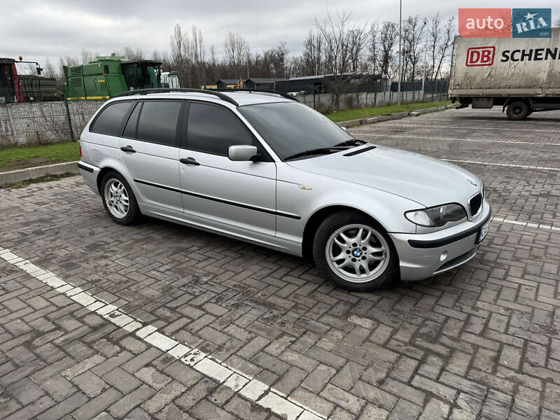 Универсал BMW 3 Series 2003 в Золотоноше