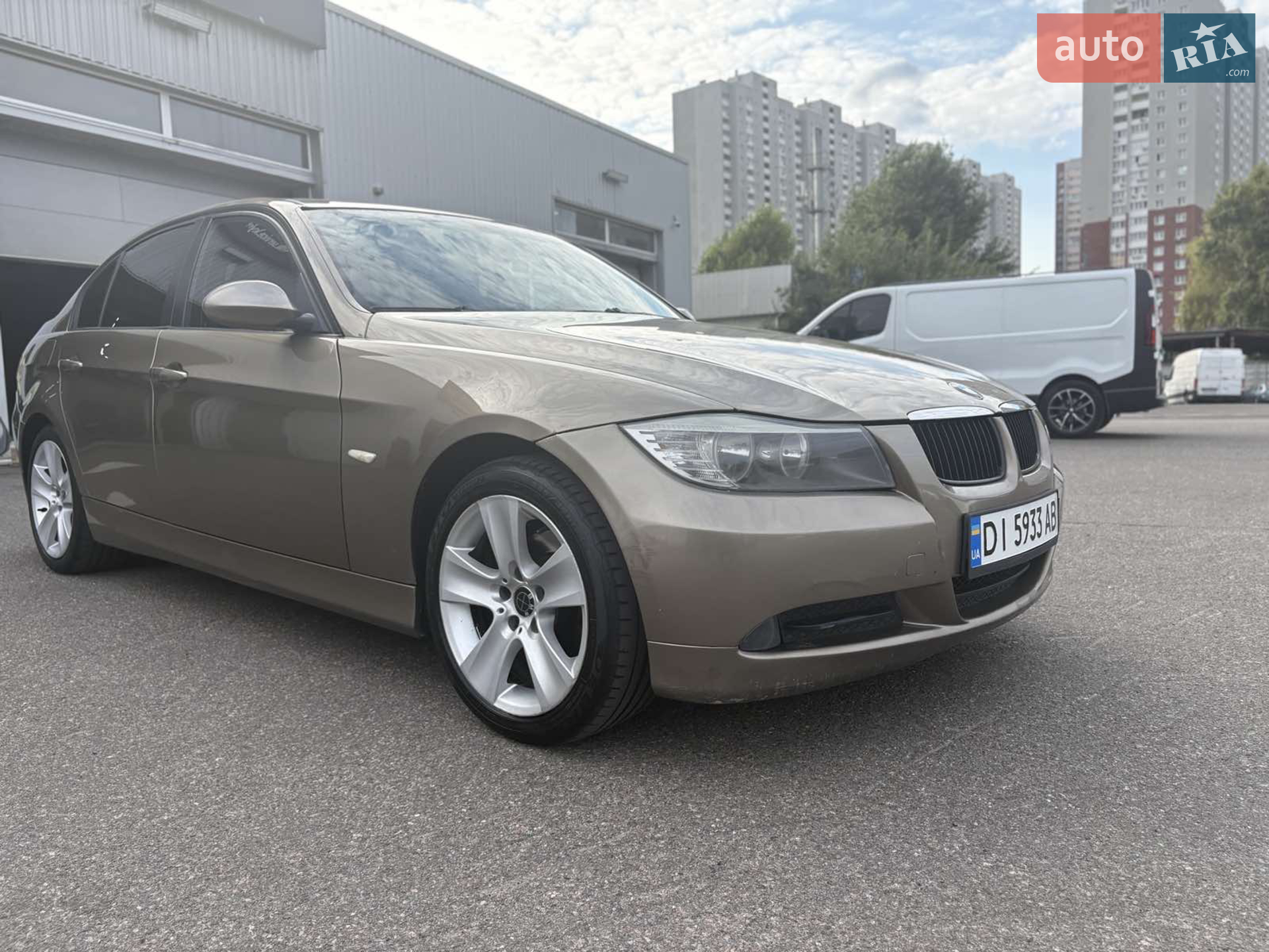 BMW 3 Series 2005 VIN WBAVA51080VB00168 фото оголошення 2 з 13