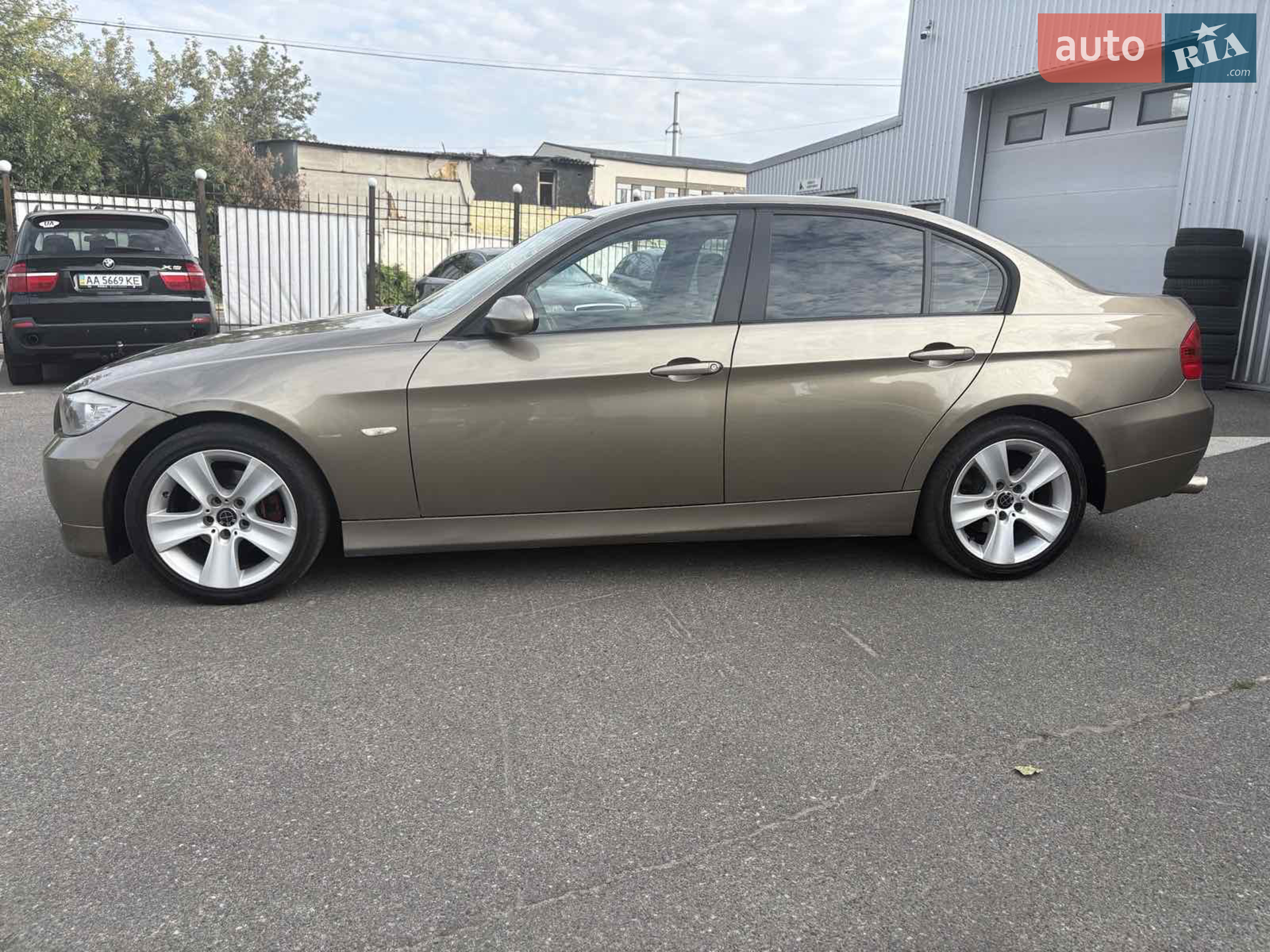 BMW 3 Series 2005 VIN WBAVA51080VB00168 фото оголошення 4 з 13