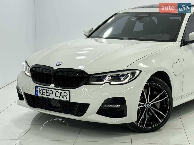 Седан BMW 3 Series 2020 в Одессе
