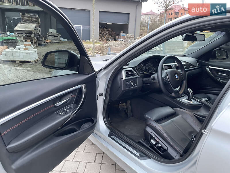 Седан BMW 3 Series 2015 в Львові