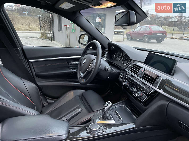 Седан BMW 3 Series 2015 в Львові
