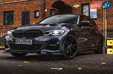Седан BMW 3 Series 2019 в Запоріжжі
