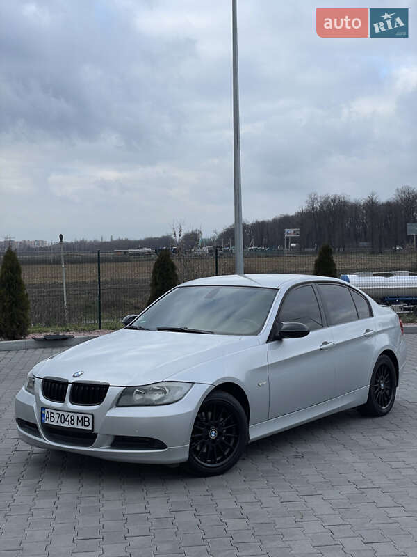 Седан BMW 3 Series 2007 в Виннице