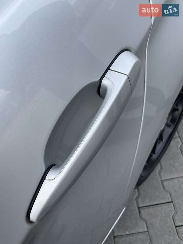 Седан BMW 3 Series 2007 в Виннице