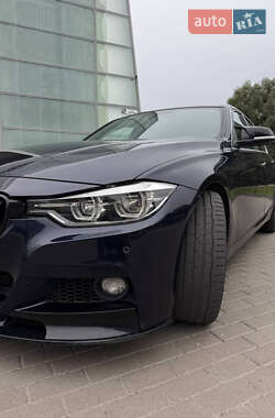 Седан BMW 3 Series 2015 в Хмельницькому