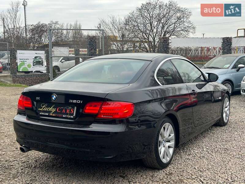 Купе BMW 3 Series 2011 в Одесі