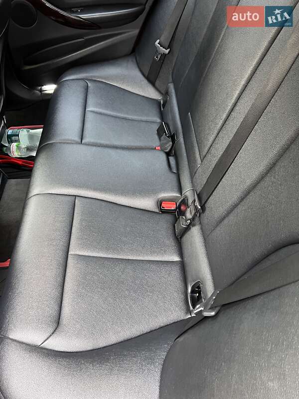 Седан BMW 3 Series 2013 в Киеве